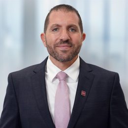 A股公告精选 | “券商茅”上半年净利润55.67亿元 同比增长37.27%